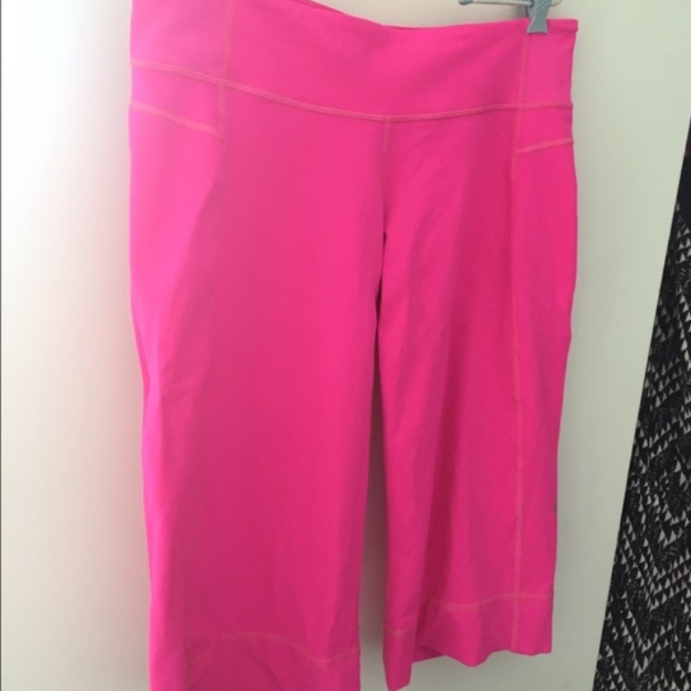 Lululemon yoga shorts